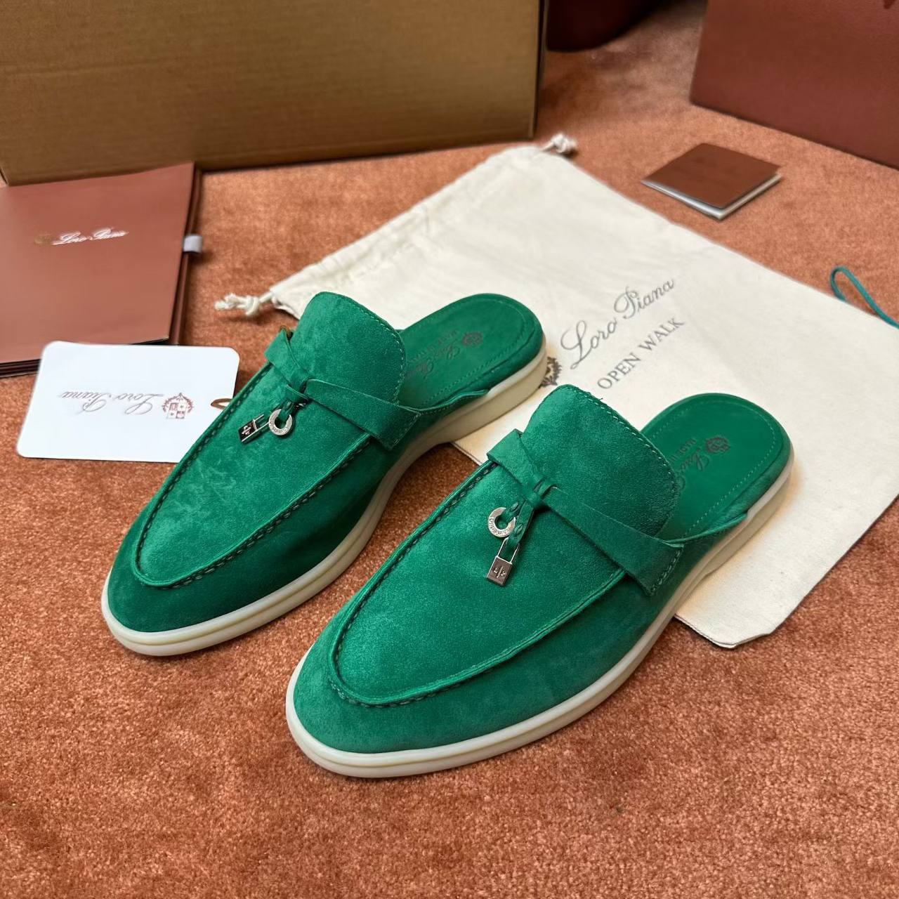 photo_2026-05-23_02.09.45.jpg Loro Piana Open Walk - Green Suede - الصورة 1
