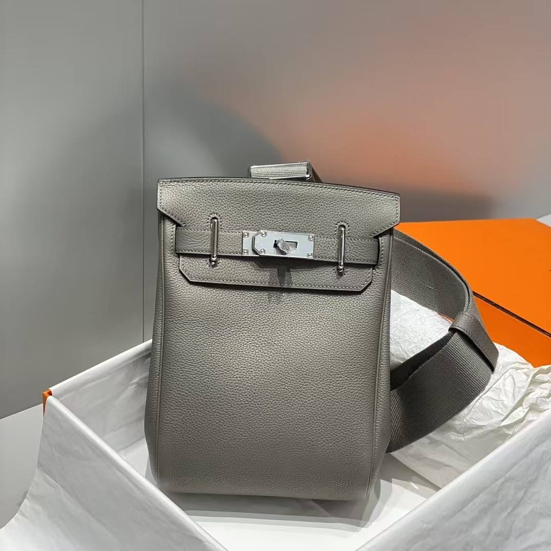 IMG_1087 Hermès Akkad Bag - الصورة 1