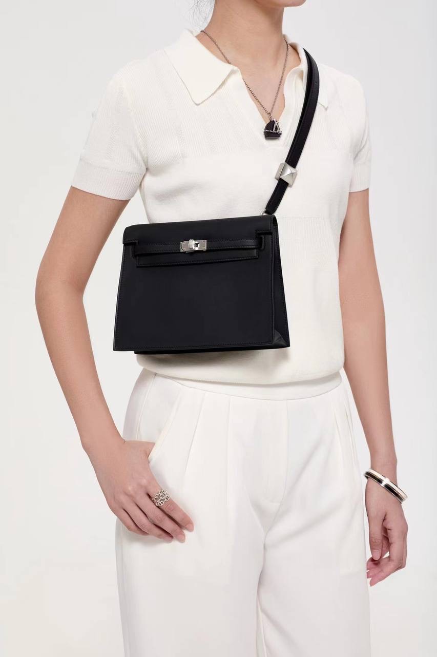 IMG_1138 Hermès Kelly en Désordre - الصورة 1